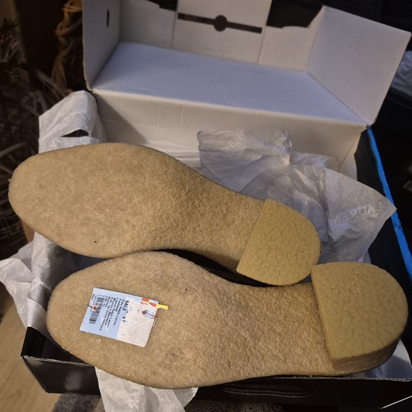 Lauren Ralph Lauren | Black Suede Marainna Chelsea Boot NWT Size 9 & 5 - Picture 5 of 16